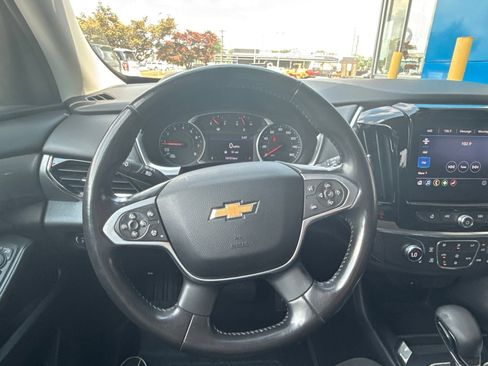 Used 2021 Chevrolet Traverse LT AWD/4WD image 22