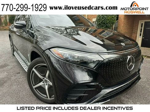 Used 2023 Mercedes-Benz EQS 580 4MATIC SUV image 1