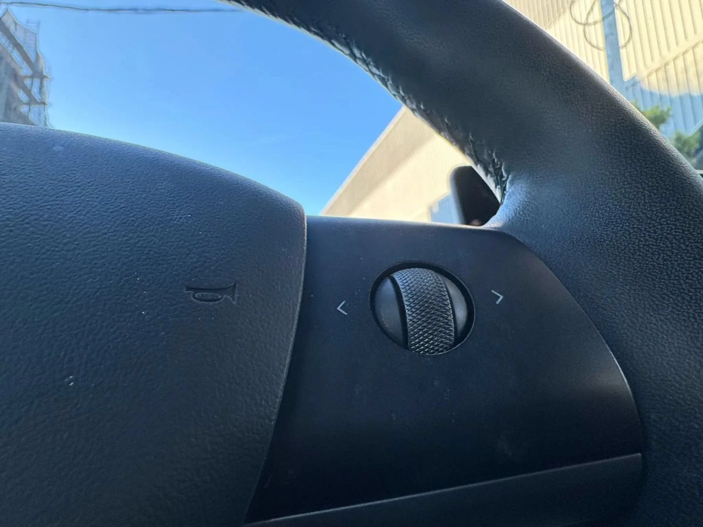 Used 2023 Tesla Model 3 Standard Range RWD image 17