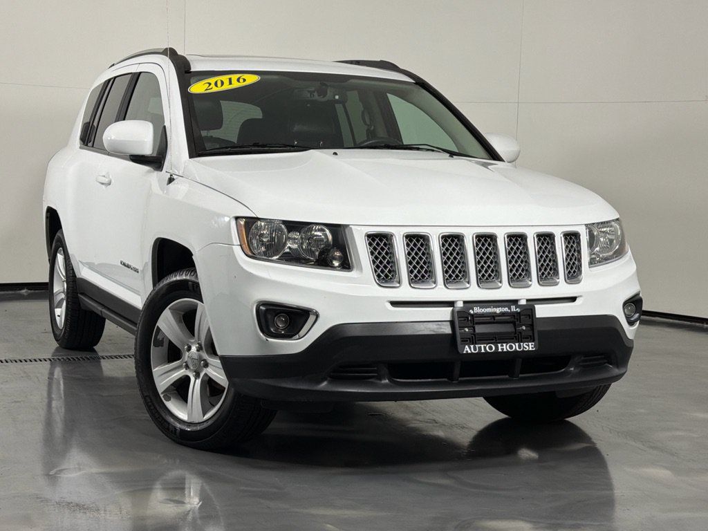 Used 2016 Jeep Compass High Altitude AWD/4WD image 2