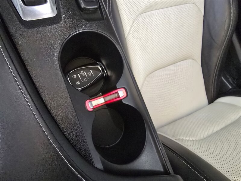 Used 2017 Chevrolet Camaro LT RWD image 20