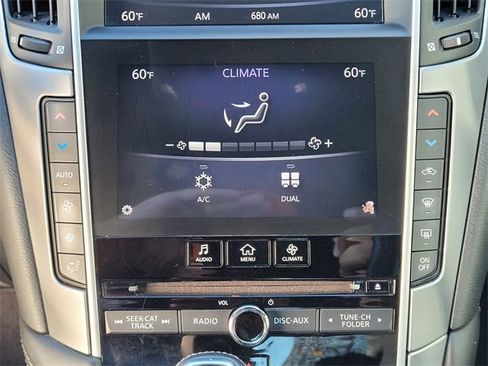 Used 2018 INFINITI Q60 2.0t w/ Moonroof Package image 21