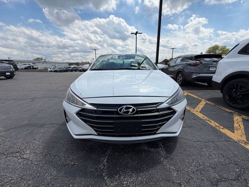 Used 2019 Hyundai Elantra SEL FWD image 6