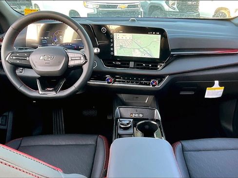 New 2027 Chevrolet Equinox RS FWD image 5