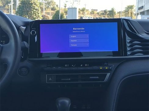 Certified 2025 Toyota Camry SE image 17