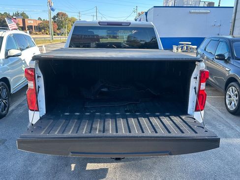 Used 2019 Chevrolet Silverado 1500 Custom Trail Boss w/ Custom Convenience Package image 28