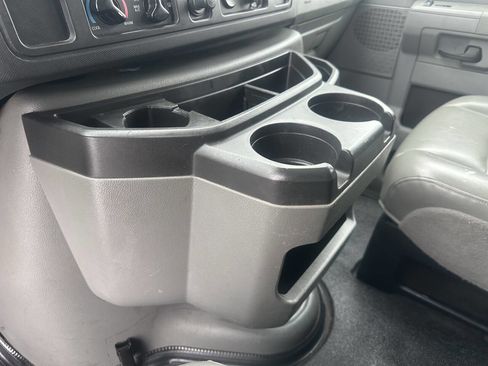 Used 2009 Ford E-250 and Econoline 250 E 250 3dr Cargo Van image 11