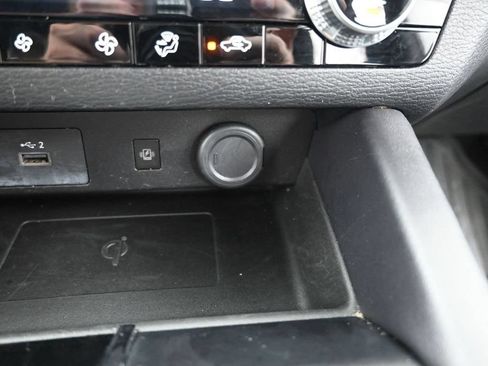 Used 2024 Mitsubishi Outlander SE FWD image 31
