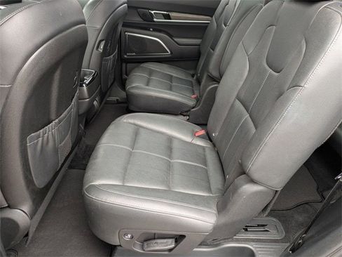 Used 2021 Kia Telluride SX w/ Nightfall Edition Package image 15