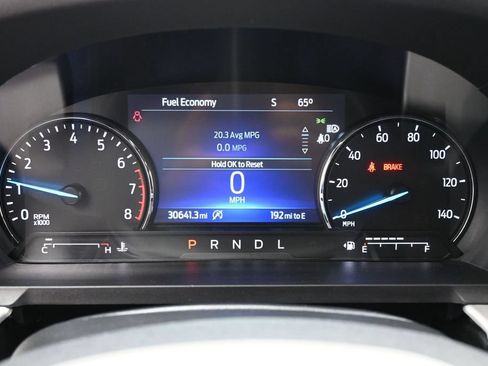 Used 2023 Ford Explorer XLT RWD image 13