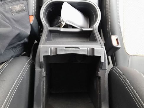 Used 2023 Subaru Forester Limited AWD/4WD image 29