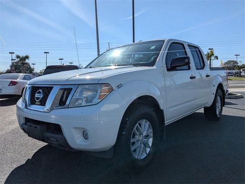 Used 2016 Nissan Frontier SV w/ SV Value Truck Package image 8