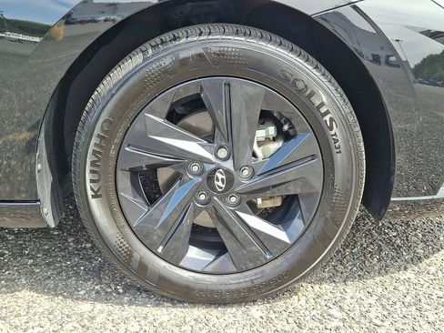 Certified 2023 Hyundai Elantra Blue w/ Cargo Package FWD image 33