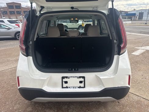 New 2025 Kia Soul LX image 10