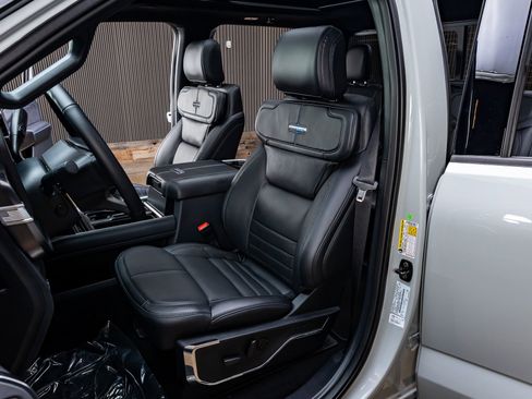 Used 2026 Ford F250 Platinum AWD/4WD image 31