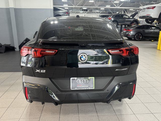 Used 2025 BMW X2 xDrive28i w/ Convenience Package AWD/4WD image 6