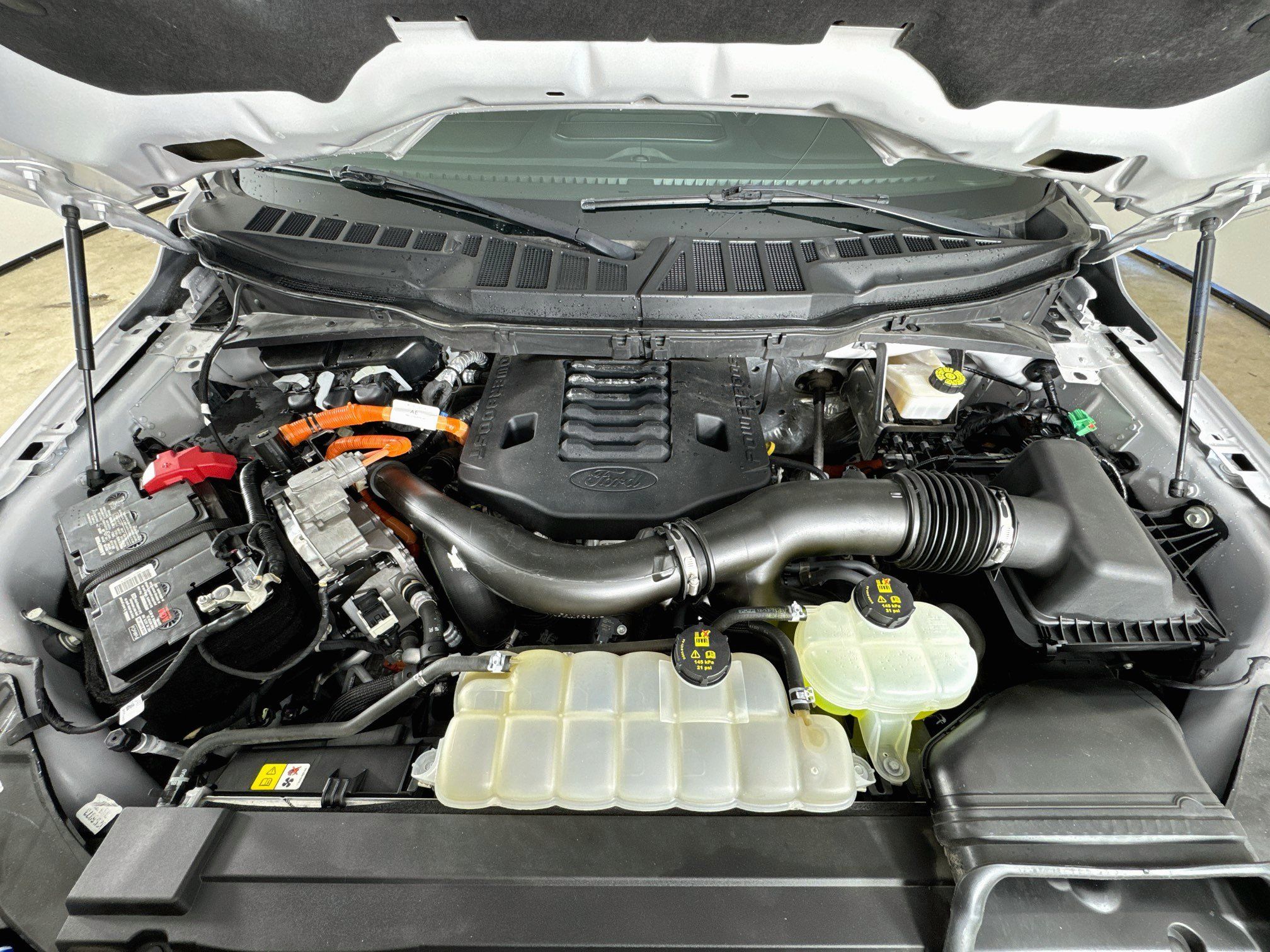 Used 2022 Ford F150 Platinum w/ Equipment Group 701A High AWD/4WD image 26