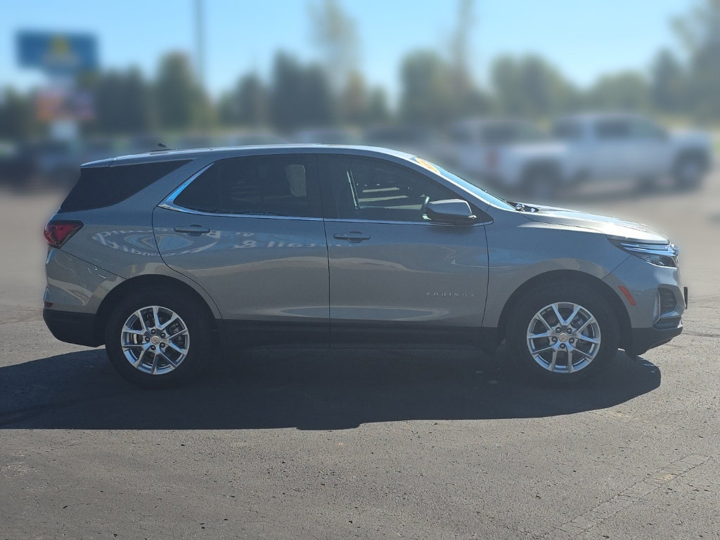 Used 2024 Chevrolet Equinox LT AWD/4WD image 6