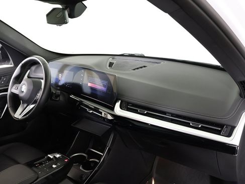 Used 2024 BMW X1 xDrive28i w/ Convenience Package image 29