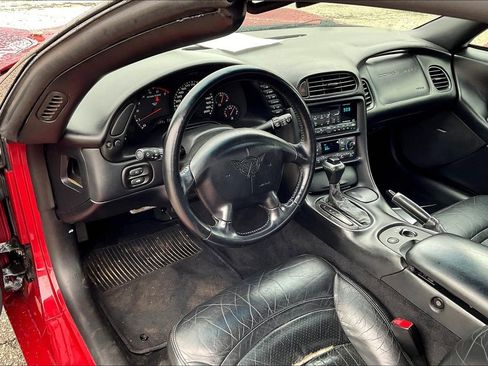 Used 1997 Chevrolet Corvette Coupe image 7