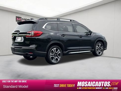 Used 2023 Subaru Ascent Limited AWD/4WD image 7