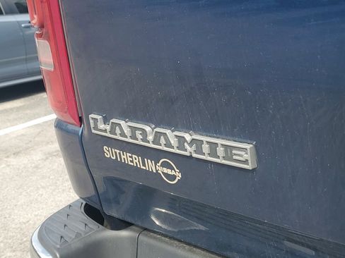 Used 2021 RAM 1500 Laramie AWD/4WD image 7