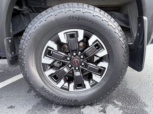 Used 2022 Nissan Frontier PRO-4X image 34