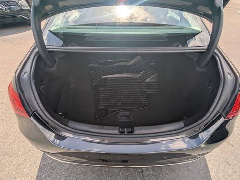 Certified 2022 Mercedes-Benz C 300 Sedan w/ Exclusive Trim Package image 24
