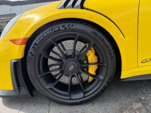 Used 2018 Porsche 911 GT2 RS image 23
