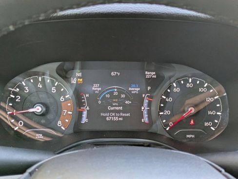 Used 2023 Jeep Compass Limited image 7