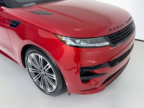 Used 2024 Land Rover Range Rover Sport Dynamic SE AWD/4WD image 35