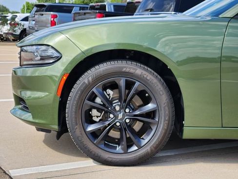 Used 2022 Dodge Charger SXT w/ Blacktop Package AWD/4WD image 6