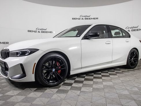 Used 2024 BMW 330i Sedan w/ M Sport Package RWD image 9