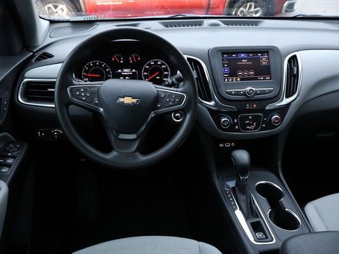 Used 2024 Chevrolet Equinox LS image 21