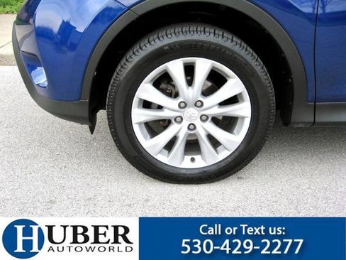 Used 2015 Toyota RAV4 Limited image 16