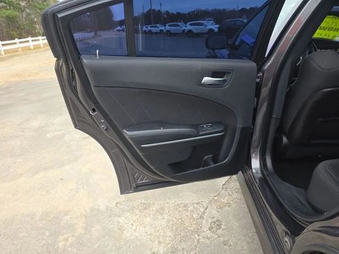 Used 2023 Dodge Charger GT image 40