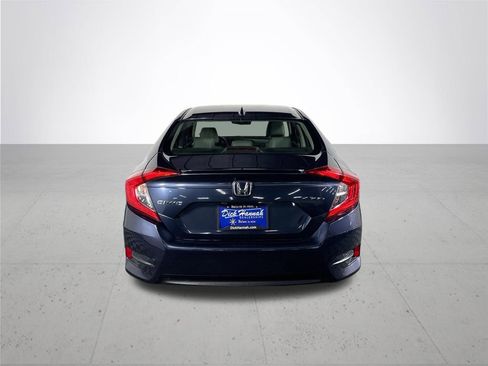 Certified 2018 Honda Civic EX-L image 8