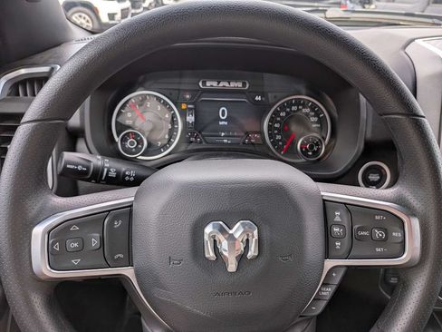 New 2026 RAM 1500 Express AWD/4WD image 31