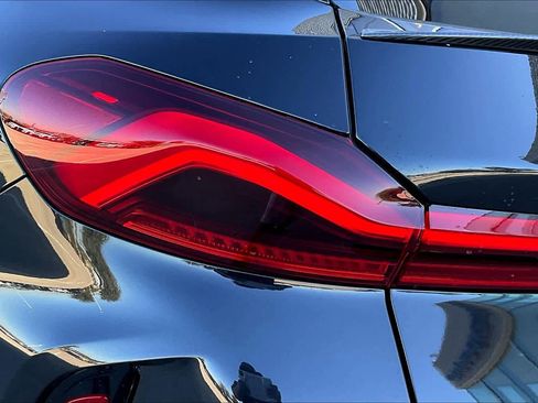 Used 2025 BMW X6 M Competition w/ Executive Package image 27