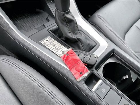 Used 2025 Audi Q3 2.0T Premium w/ Convenience Package image 10