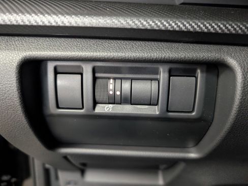 New 2025 Subaru Crosstrek 2.5i Limited image 25