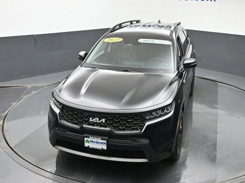 Used 2023 Kia Sorento S image 28