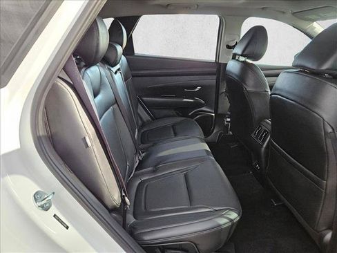 Used 2026 Hyundai Tucson SEL FWD image 17
