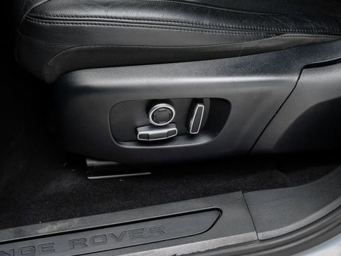 Used 2021 Land Rover Range Rover Evoque S image 33