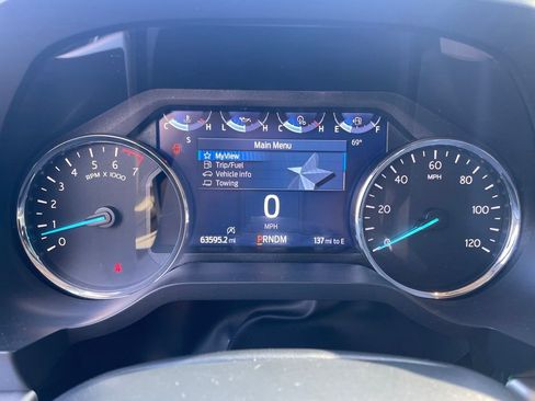 Used 2024 Ford Expedition Max XLT image 14