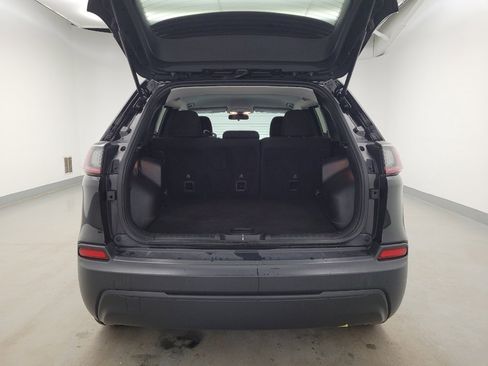 Used 2020 Jeep Cherokee Latitude w/ Cold Weather Group image 29