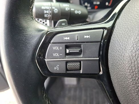 Used 2023 Honda Civic Touring image 17