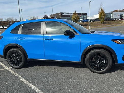 New 2026 Honda HR-V Sport image 3