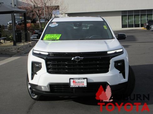 Used 2025 Chevrolet Traverse LT w/ Midnight/Sport Edition image 26