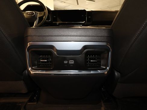 Used 2024 GMC Sierra 1500 Elevation w/ Elevation Premium Package AWD/4WD image 30